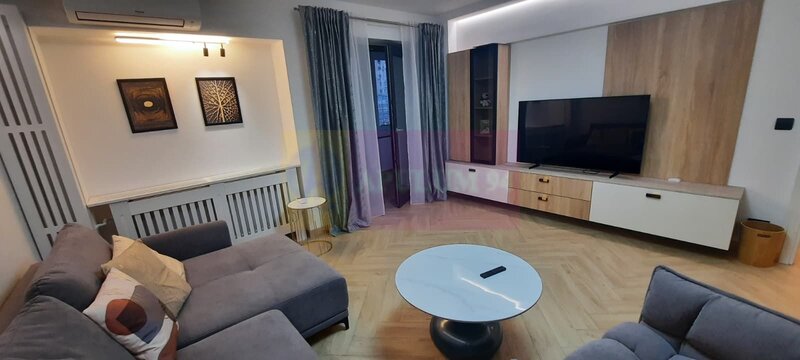Apartament Sfanta Vineri, prima inchiriere, totul nou LUX